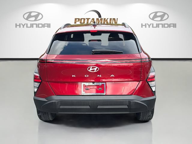 Certified 2024 Hyundai Kona SEL w/ Convenience Package FWD image 6