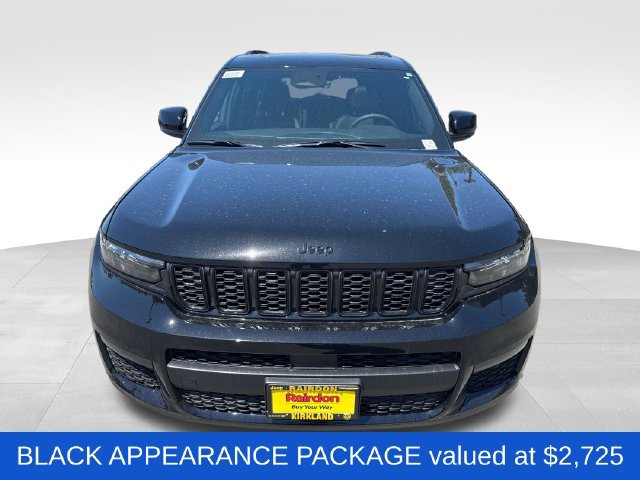 New 2025 Jeep Grand Cherokee L Limited w/ Black Appearance Package AWD/4WD image 2