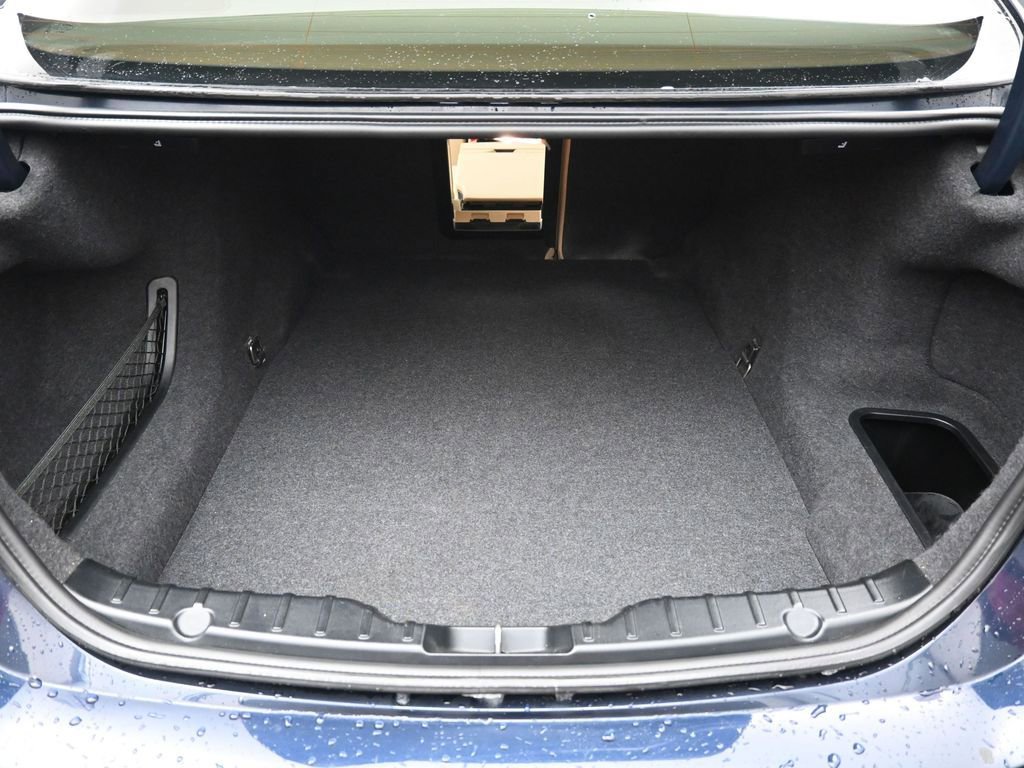 Used 2013 BMW 528i xDrive Sedan image 29