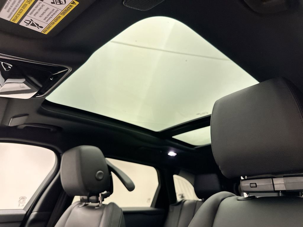 New 2026 Land Rover Range Rover Velar S image 10