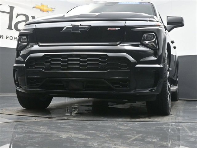 Certified 2024 Chevrolet Silverado EV RST image 55