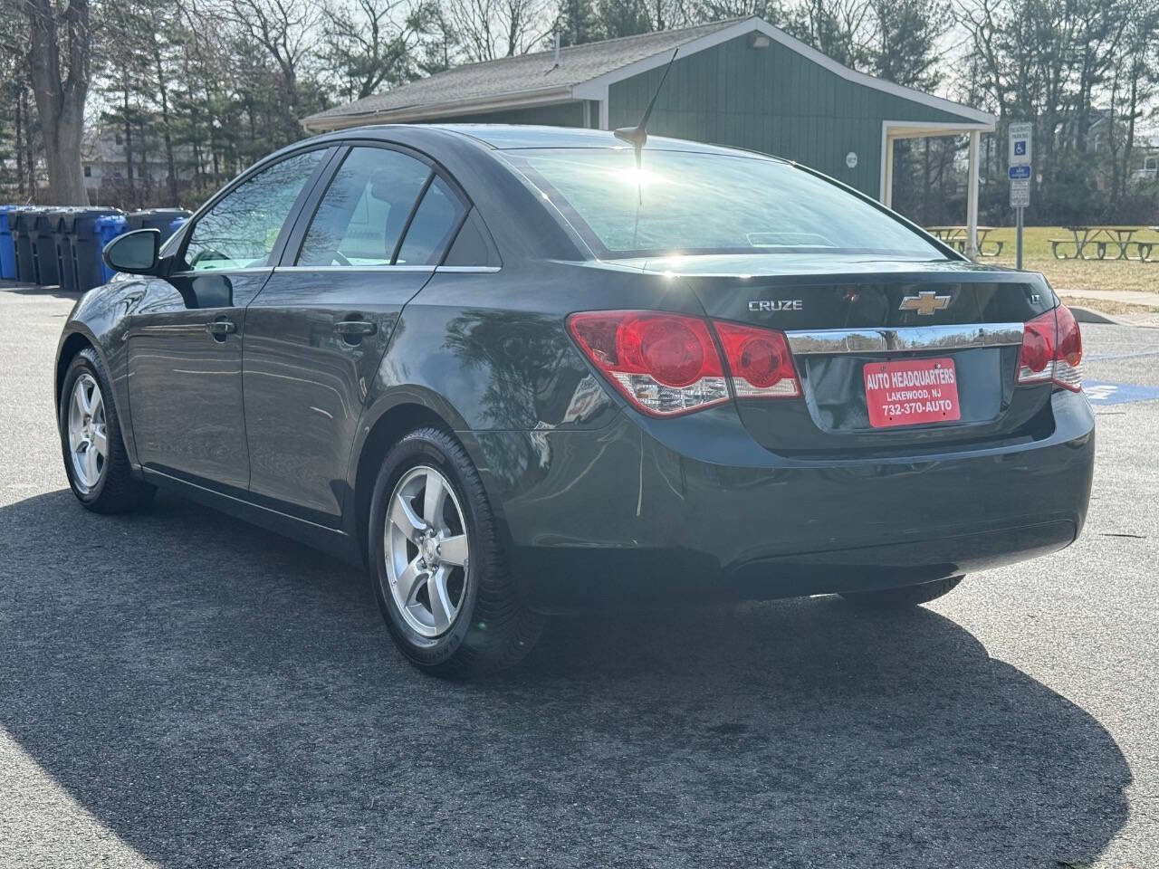 Used 2014 Chevrolet Cruze LT w/ Technology Package image 9