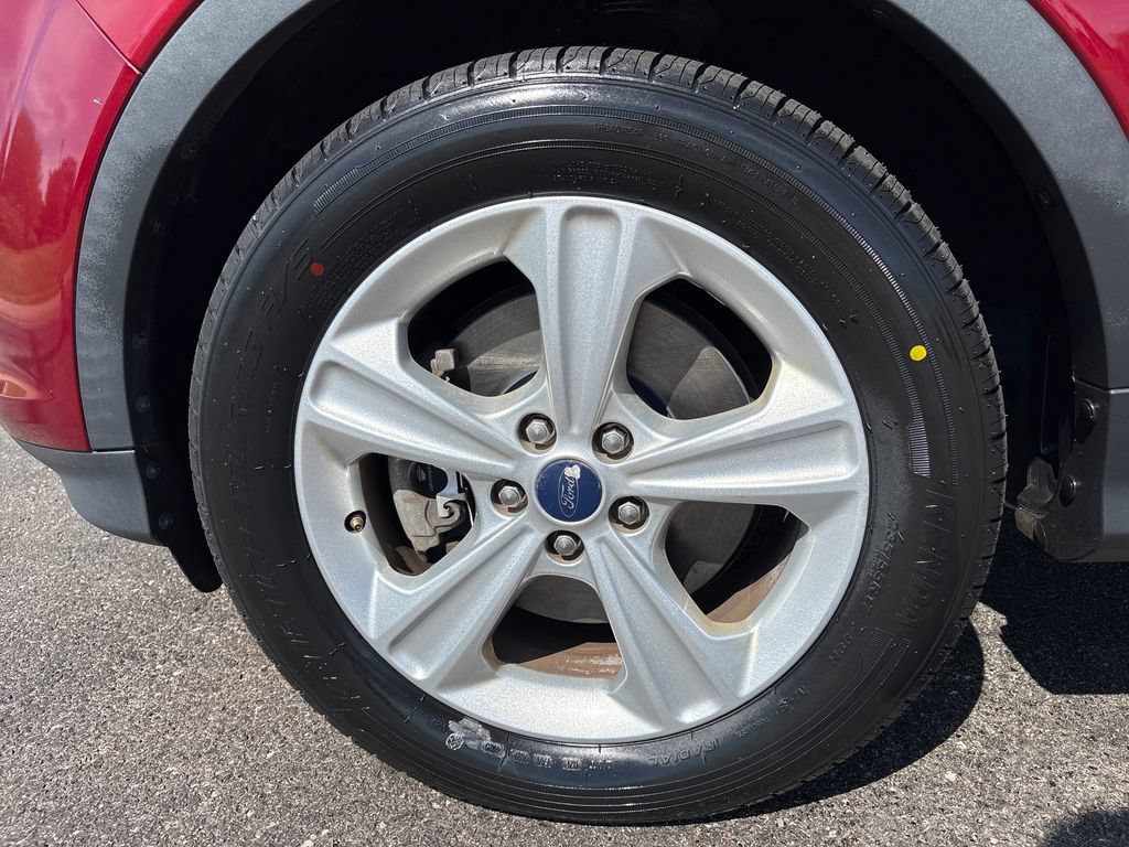 Used 2016 Ford Escape SE w/ Equipment Group 201A AWD/4WD image 40