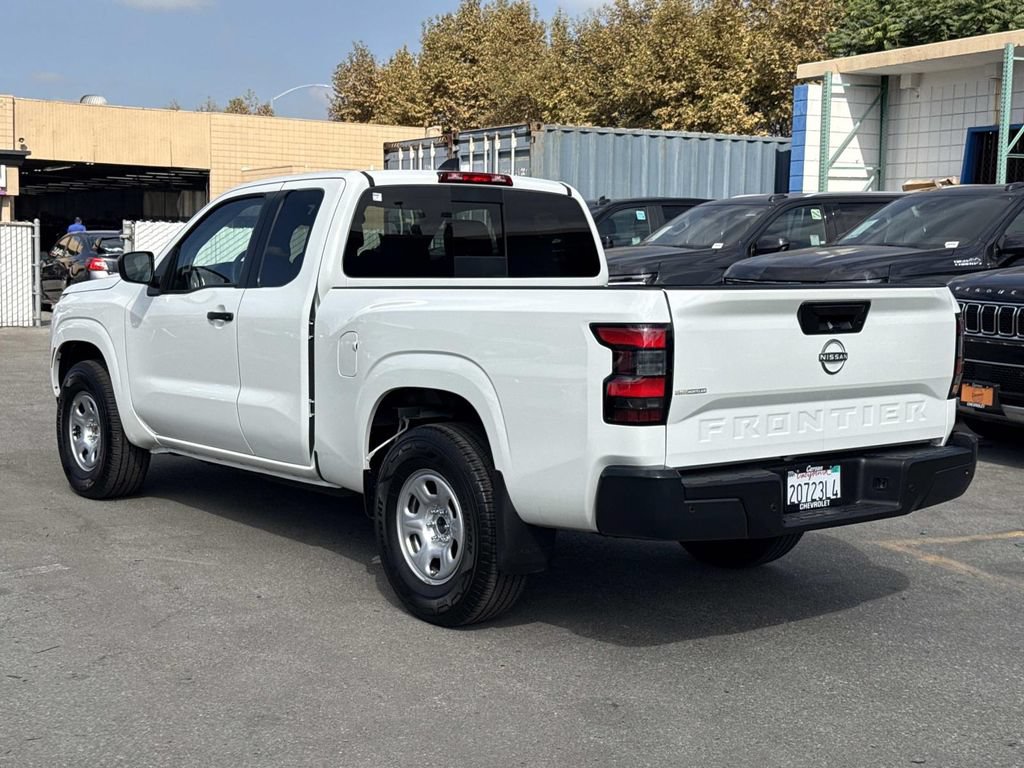 Used 2026 Nissan Frontier S RWD image 5