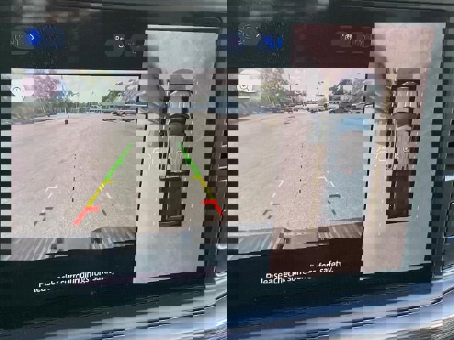 Used 2023 Ford F250 Lariat w/ FX4 Off-Road Package image 20