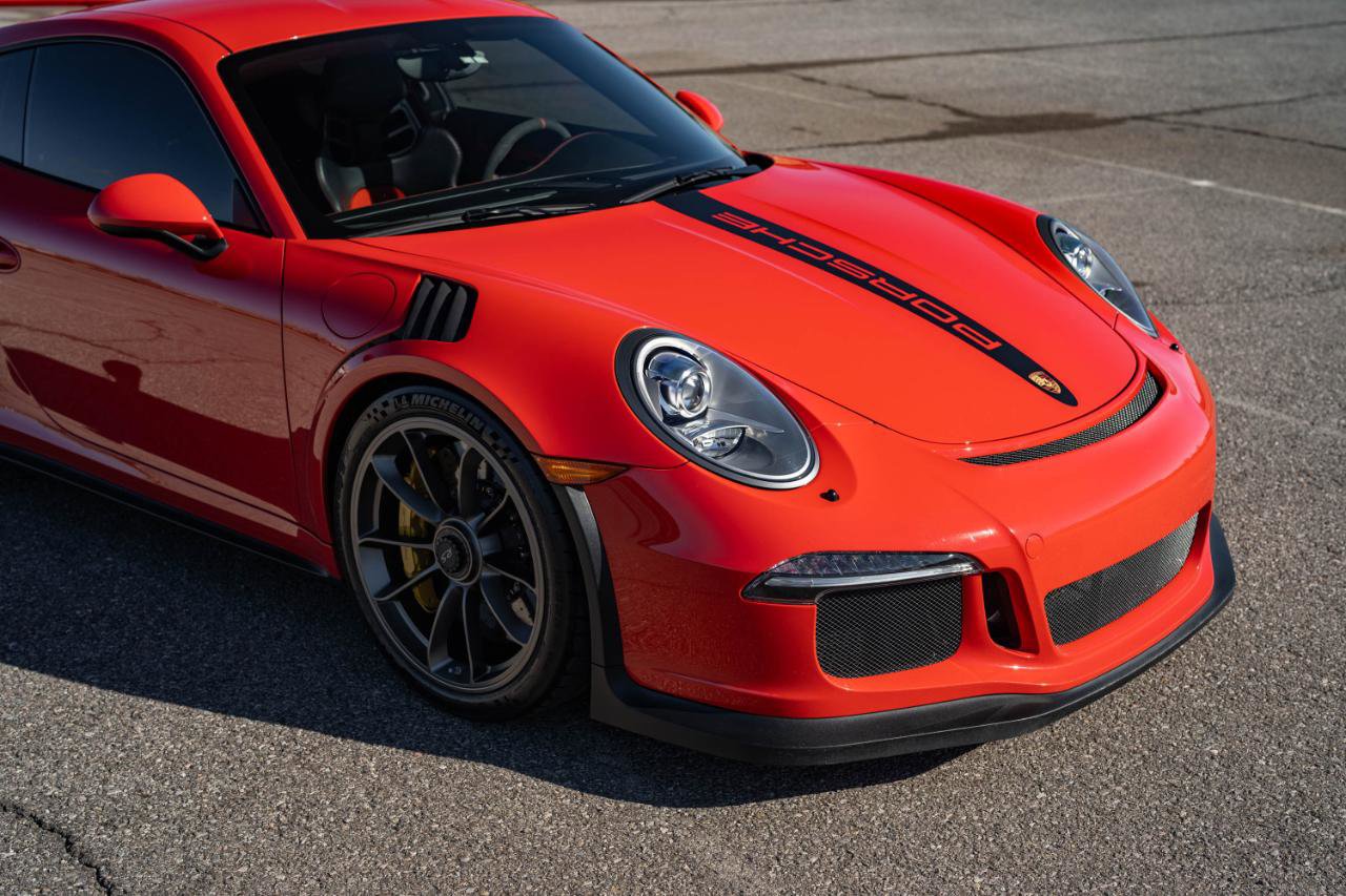 Used 2016 Porsche 911 GT3 RS RWD image 11