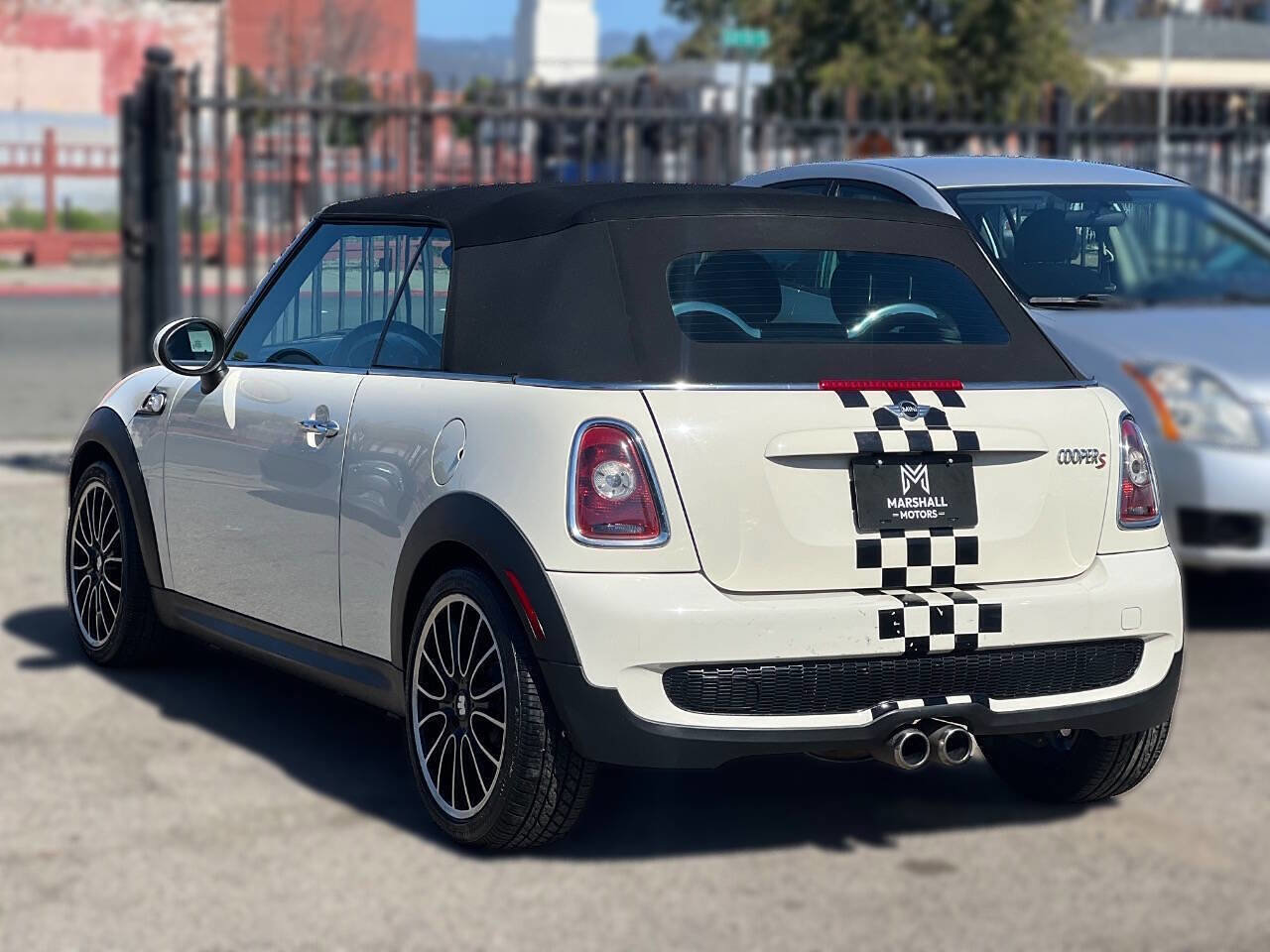 Used 2010 MINI Cooper S FWD image 6