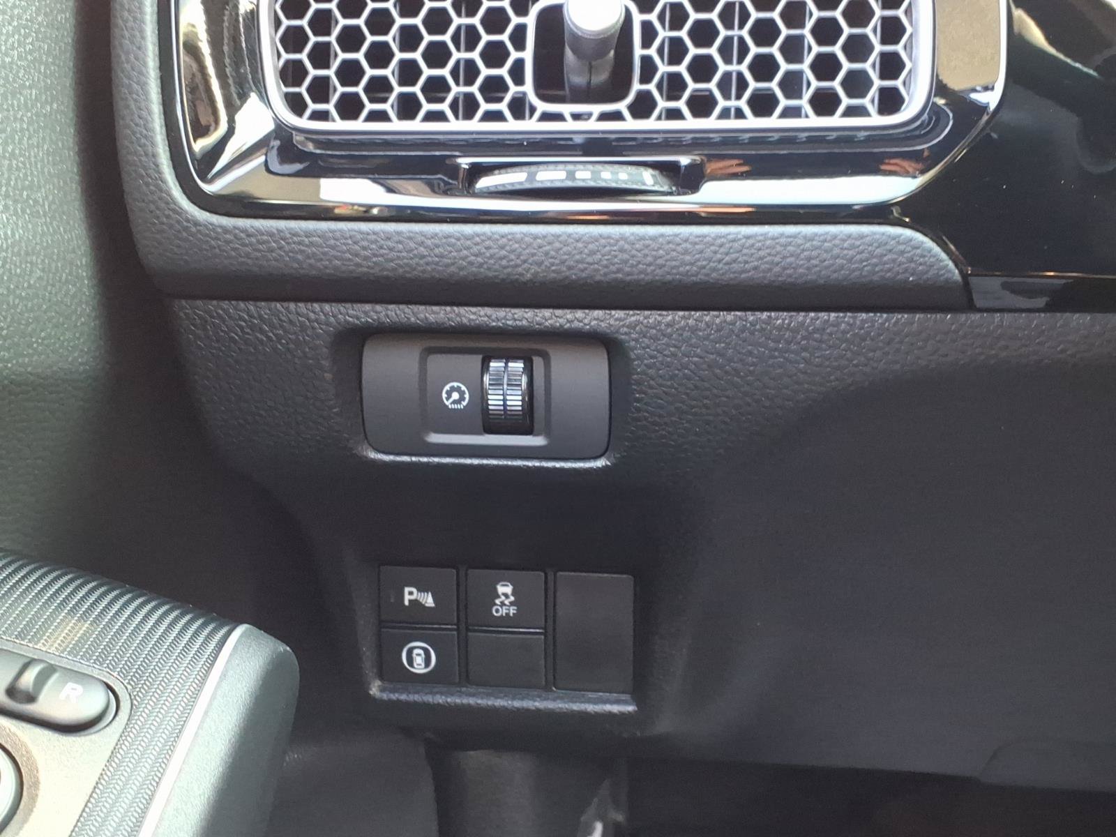 Certified 2023 Honda Civic Sport Touring image 29
