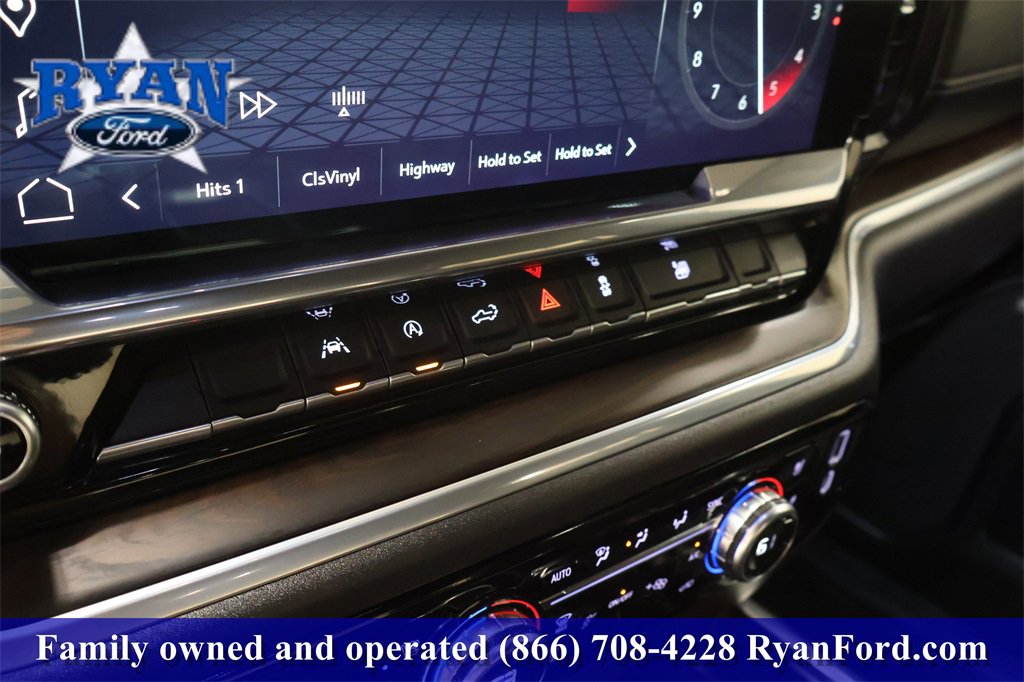 Used 2022 GMC Sierra 1500 SLT w/ SLT Convenience Package image 24