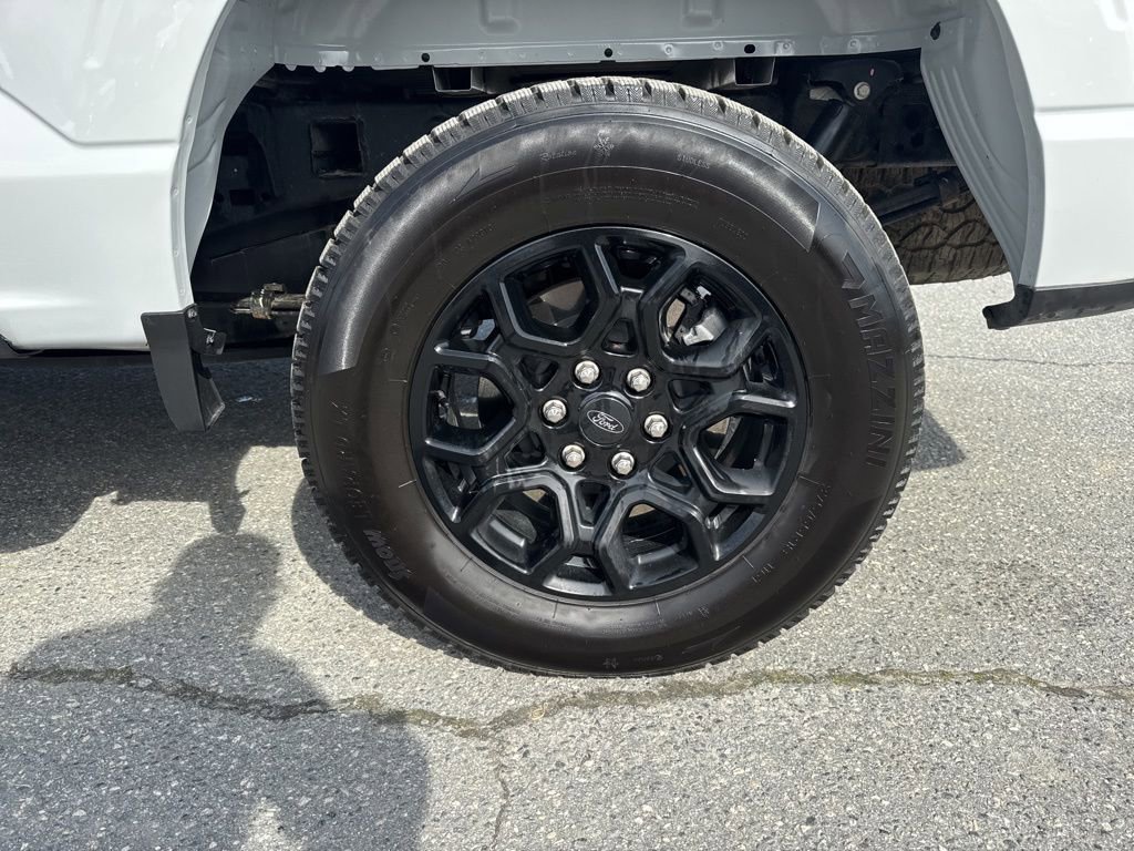 Used 2024 Ford F150 XLT w/ Equipment Group 302A MID image 32