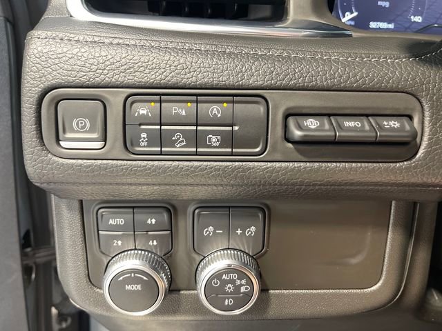Used 2023 GMC Yukon Denali AWD/4WD image 15