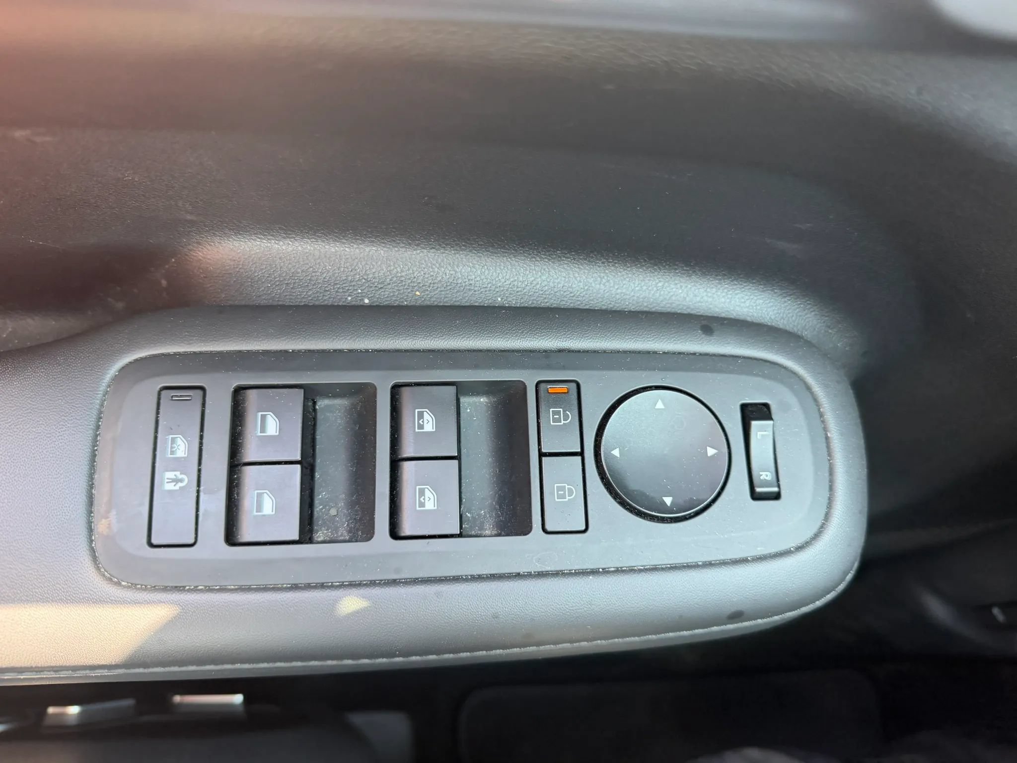 Used 2024 Hyundai Santa Fe SEL AWD/4WD image 23