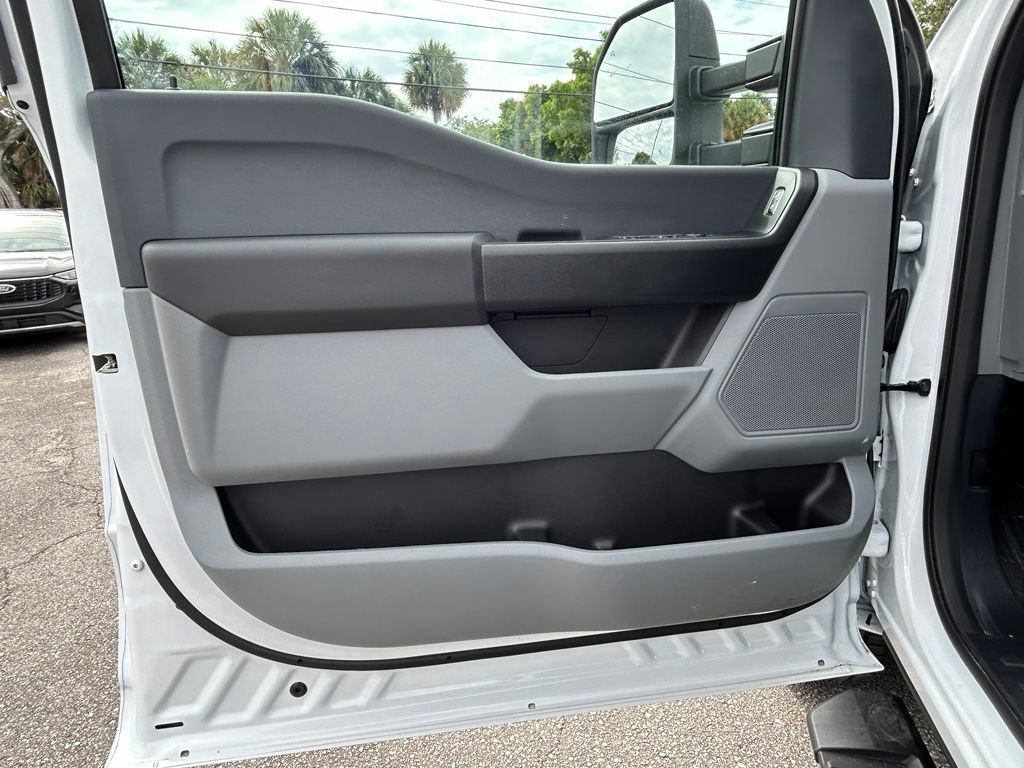 Certified 2026 Ford F250 XL AWD/4WD image 37