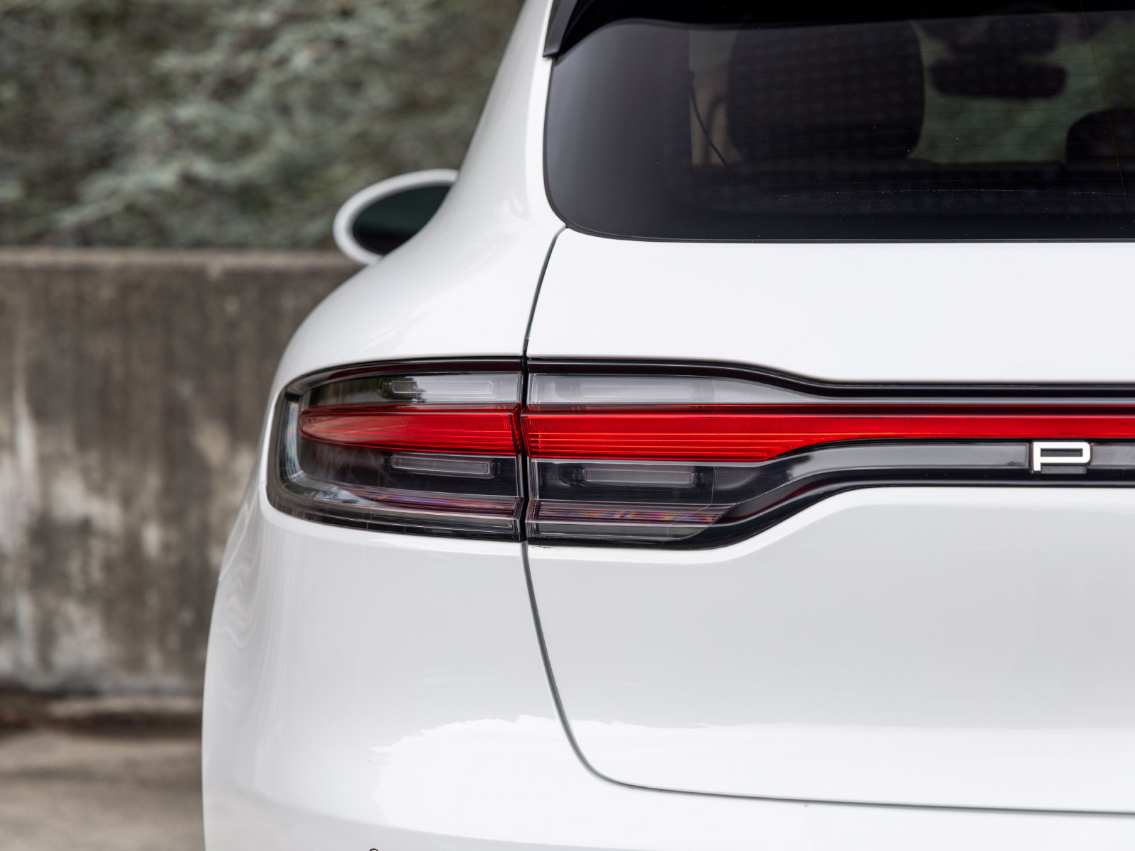 Used 2024 Porsche Macan AWD/4WD image 20