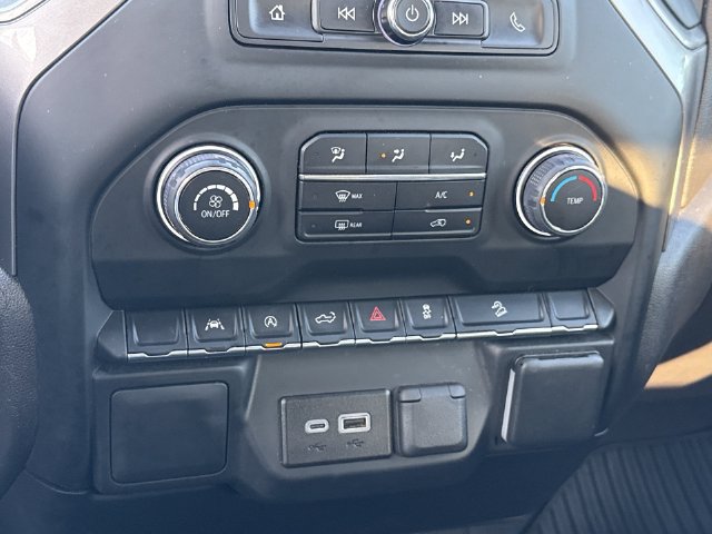 Used 2024 Chevrolet Silverado 1500 Custom Trail Boss w/ LPO, Dark Essentials Package AWD/4WD image 22