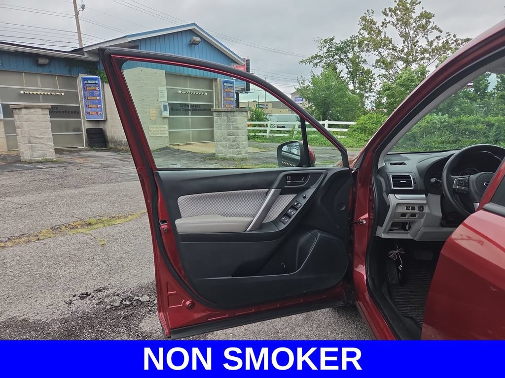 Used 2018 Subaru Forester 2.5i Premium w/ All-Weather Package AWD/4WD image 18