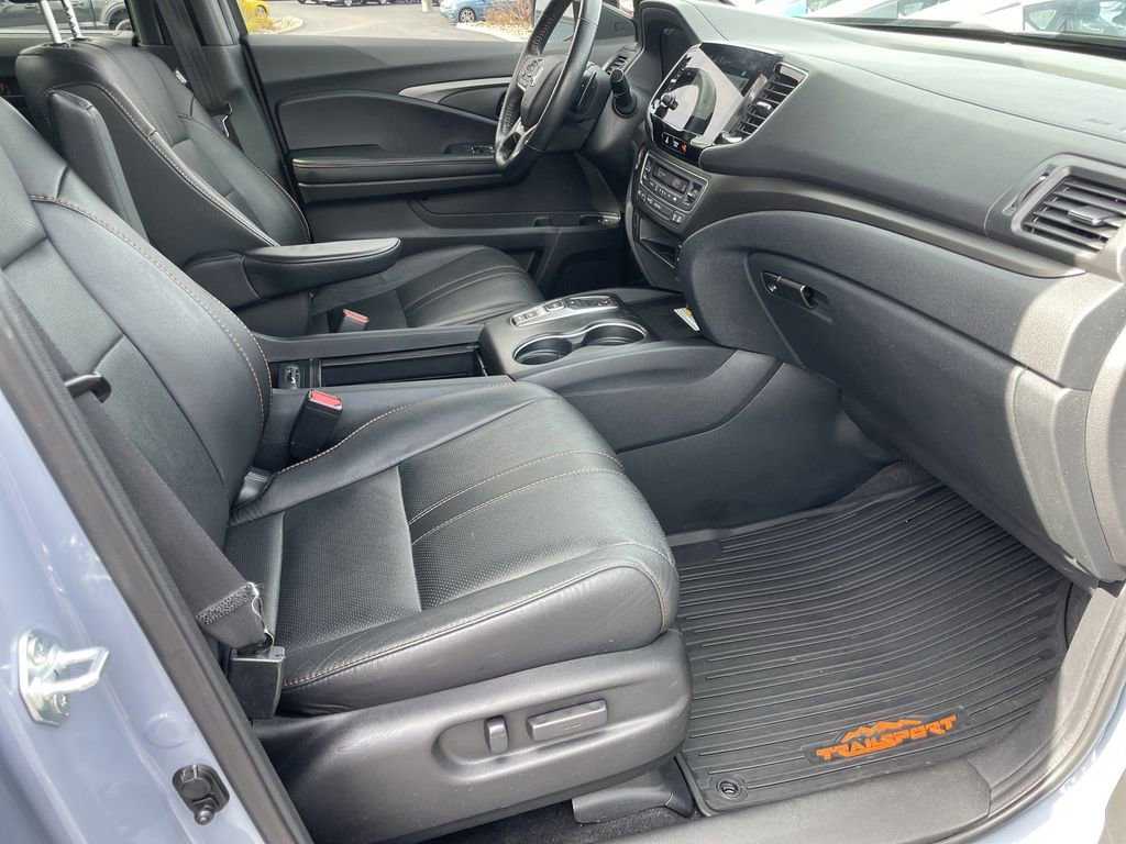 Used 2022 Honda Passport TrailSport image 34
