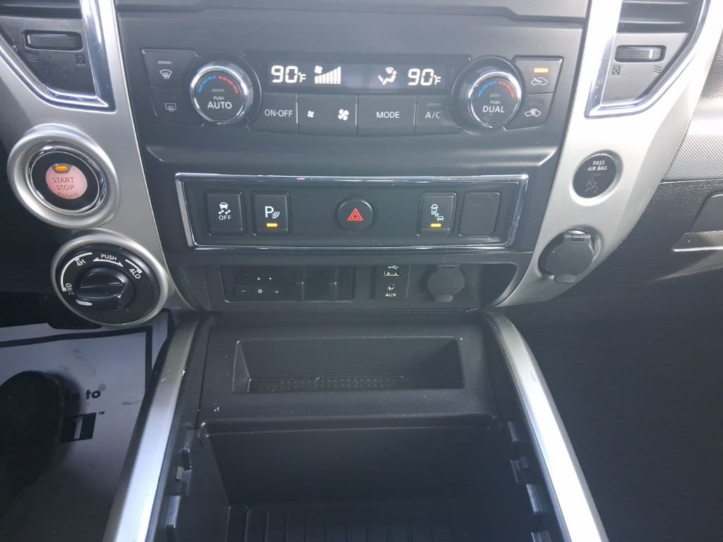 Used 2018 Nissan Titan PRO-4X w/ Pro-4x Utility Package image 21