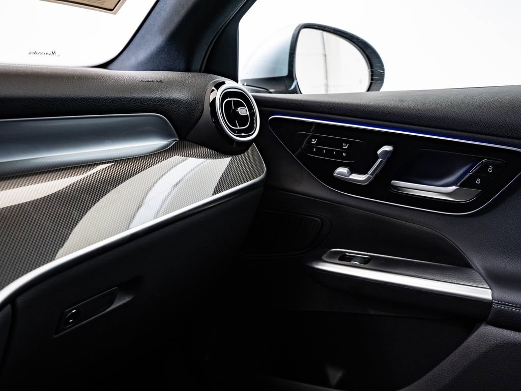 New 2026 Mercedes-Benz GLC 300 4MATIC image 39