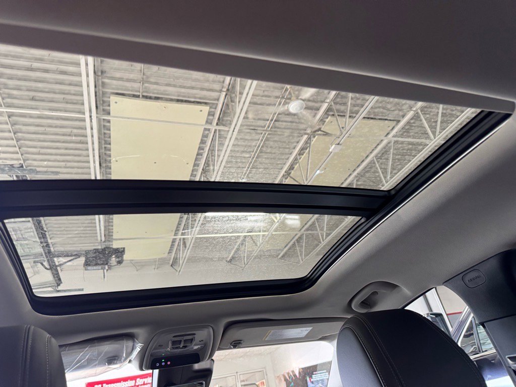 New 2026 Buick Encore GX Avenir w/ Avenir Technology Package image 14