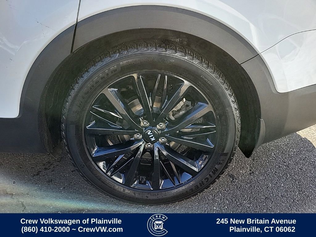Used 2020 Kia Telluride SX w/ SX Prestige Package image 18