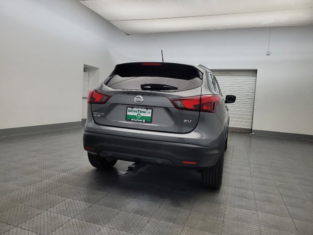 Used 2017 Nissan Rogue Sport SV image 7