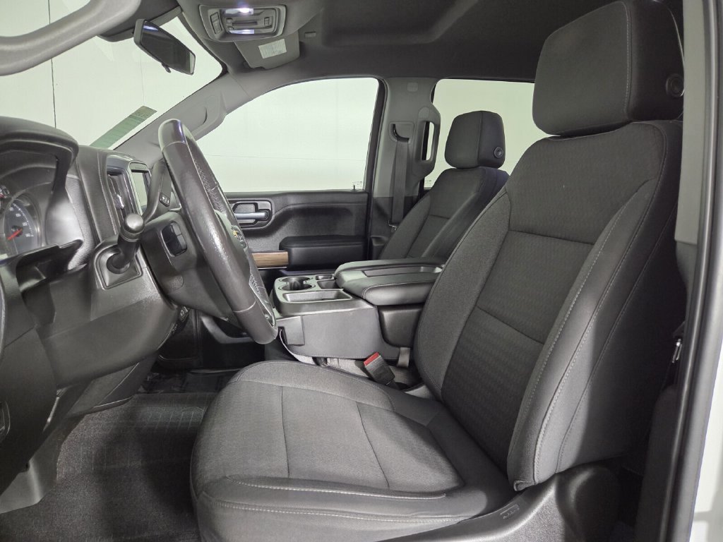 Used 2020 Chevrolet Silverado 1500 LT w/ Convenience Package RWD image 11
