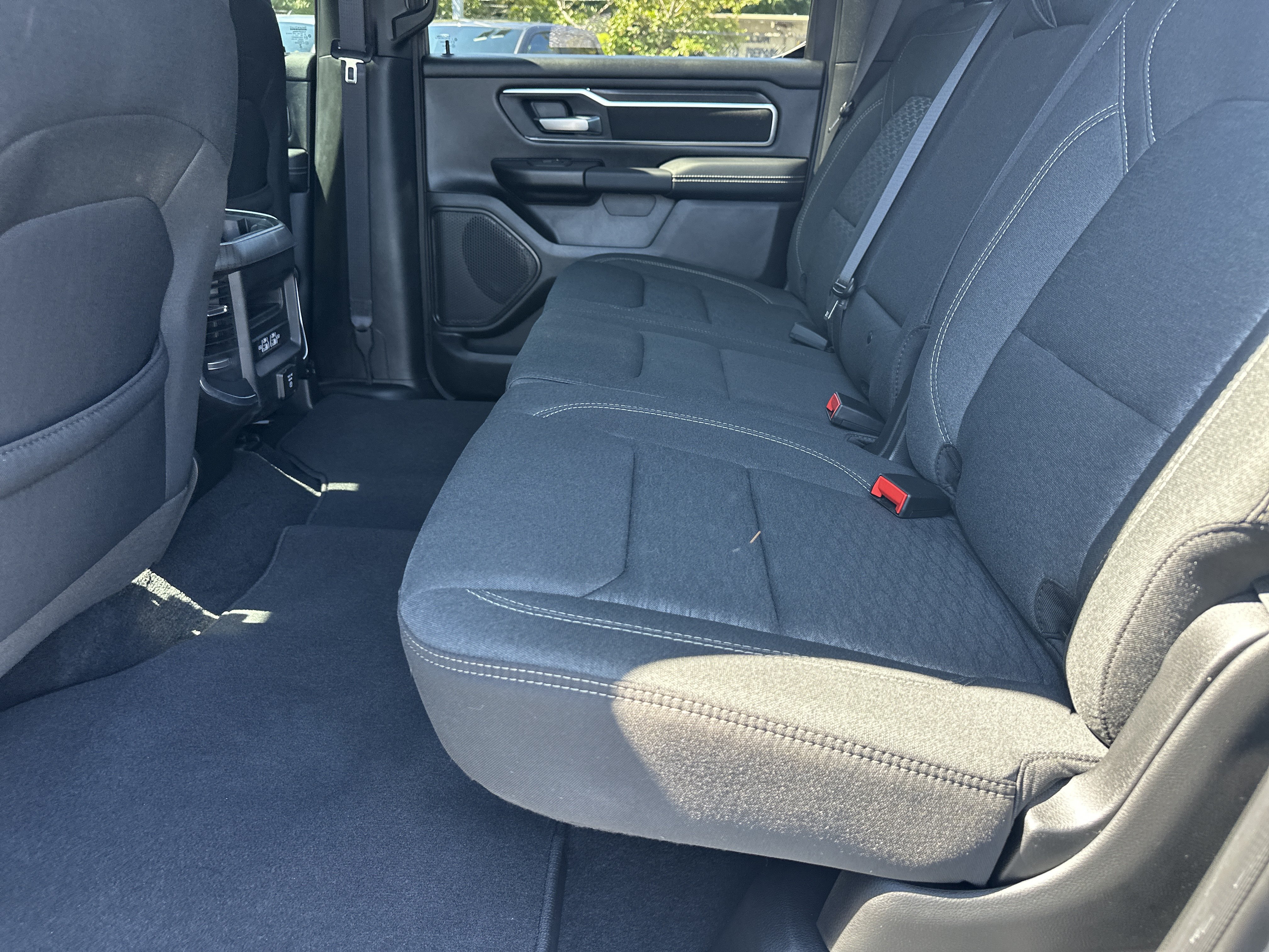 Used 2025 RAM 1500 Big Horn AWD/4WD image 24