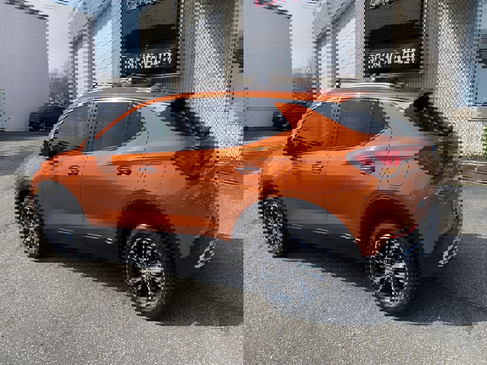 Used 2022 Buick Encore GX Select image 4