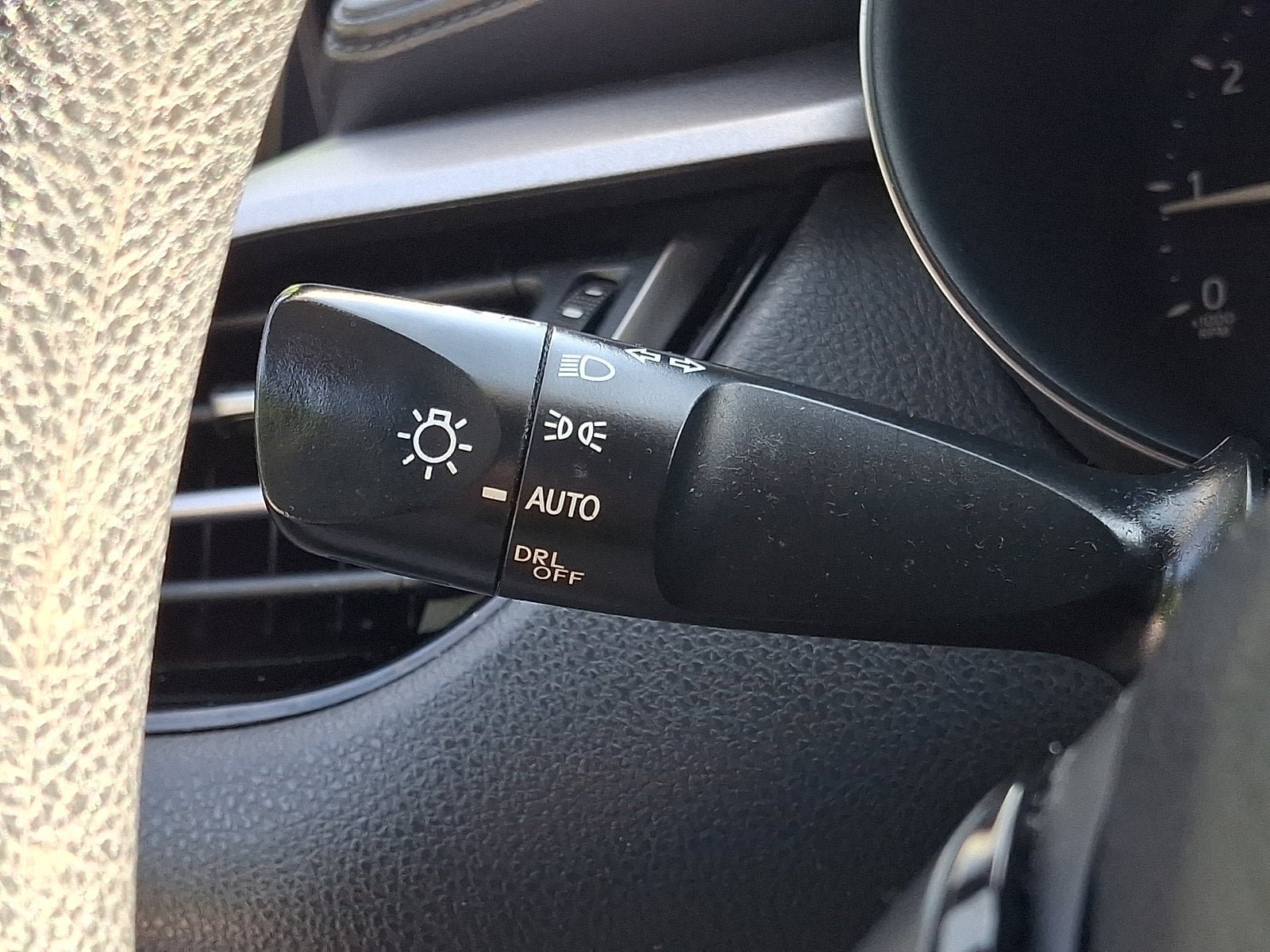 Certified 2021 Toyota C-HR LE FWD image 24