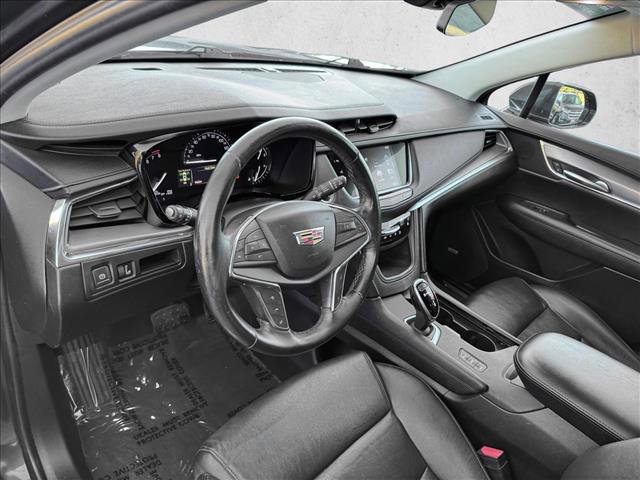 Used 2019 Cadillac XT5 Premium Luxury w/ Driver Assist Package image 11