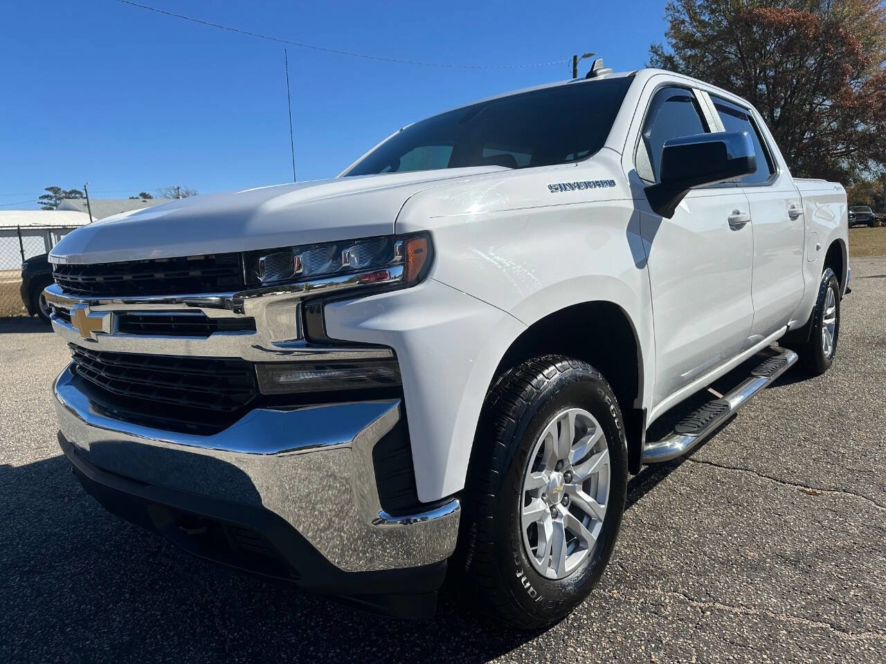 Used 2021 Chevrolet Silverado 1500 LT image 9