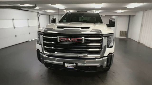 Certified 2024 GMC Sierra 2500 SLT w/ SLT Premium Package AWD/4WD image 3