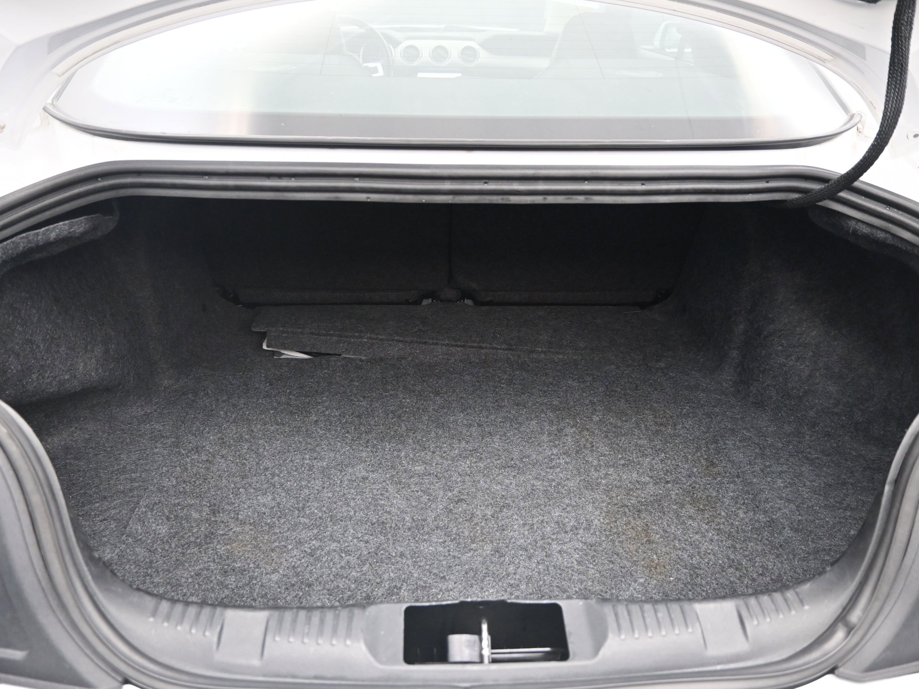 Used 2020 Ford Mustang Premium image 16