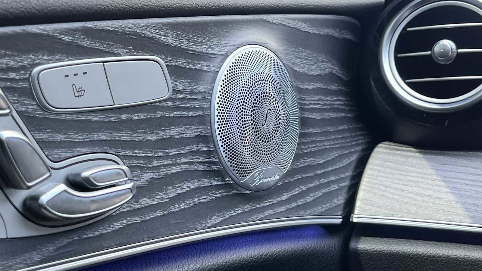 Used 2021 Mercedes-Benz E 350 4MATIC Sedan image 45