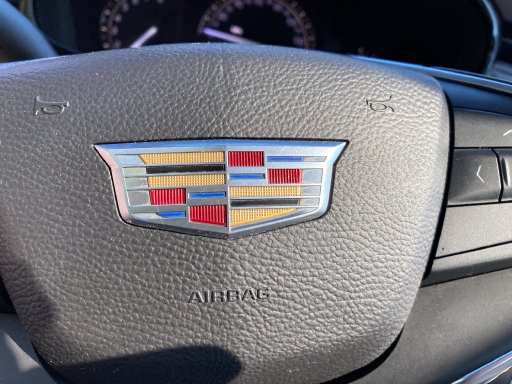 Used 2017 Cadillac XT5 Luxury w/ Driver Awareness Package AWD/4WD image 28