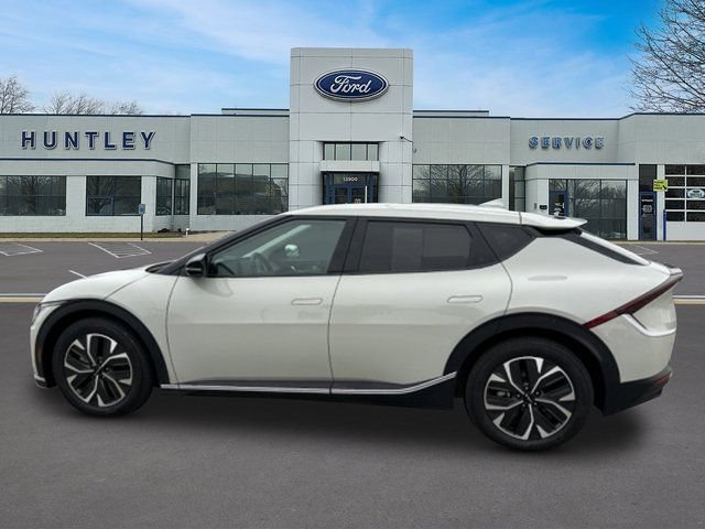 Used 2024 Kia EV6 Light AWD/4WD image 6
