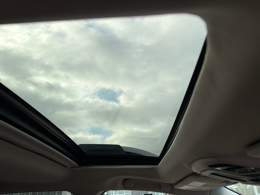 Used 2020 Subaru Outback Touring XT image 35