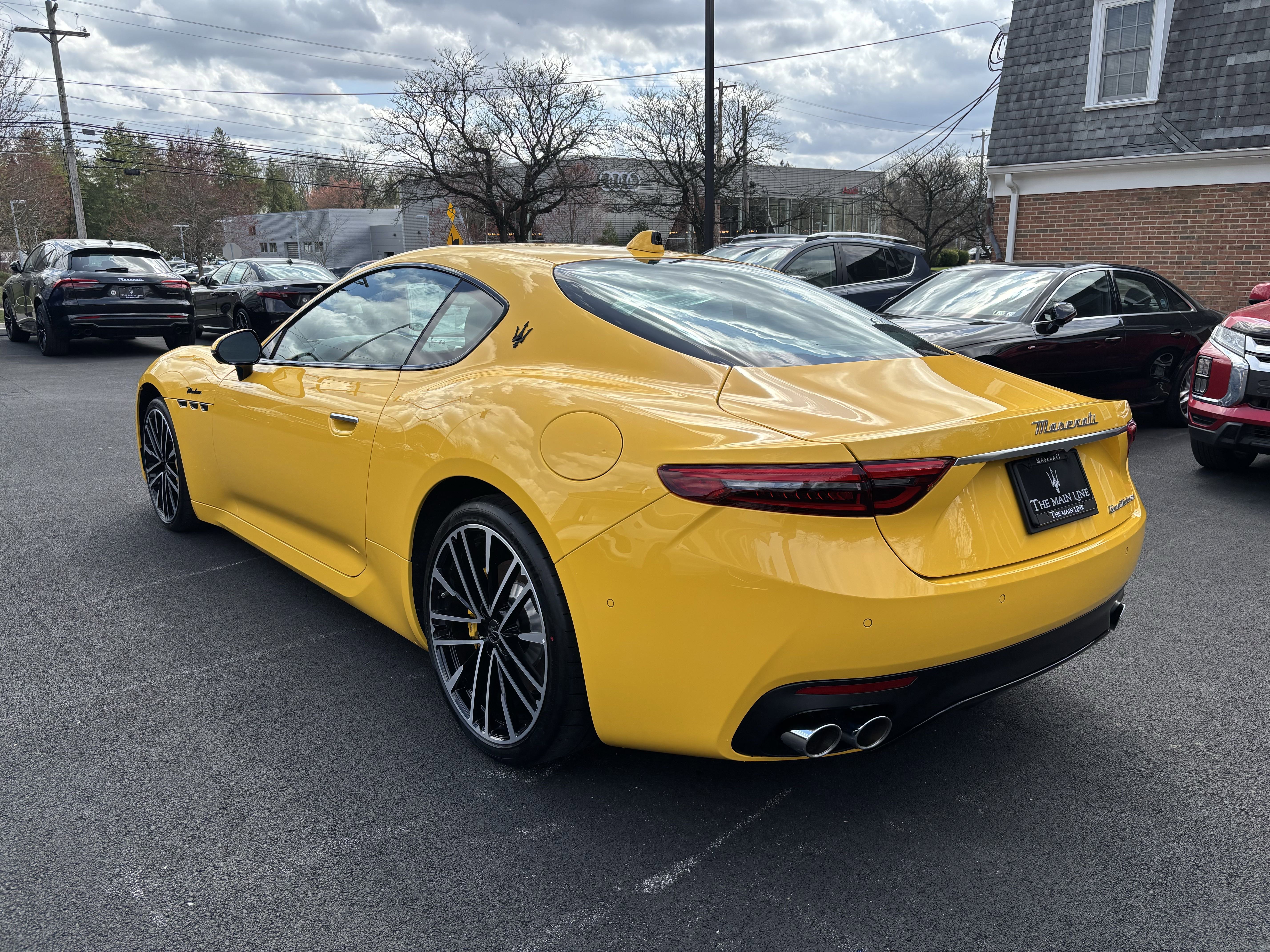 Used 2024 Maserati GranTurismo Modena image 3