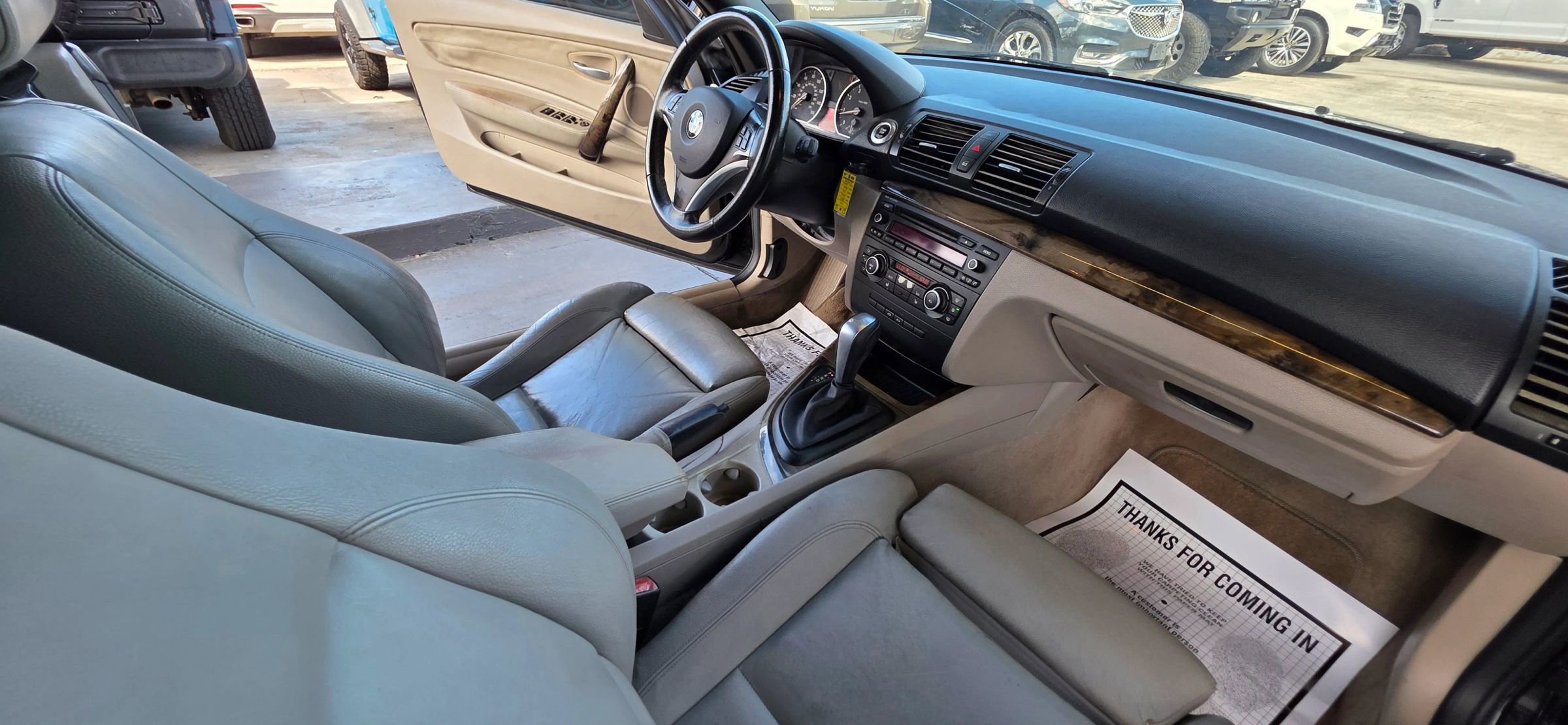 Used 2011 BMW 128i Convertible image 23