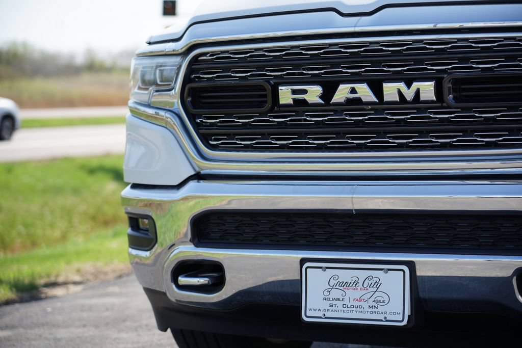 Used 2023 RAM 1500 Limited AWD/4WD image 9