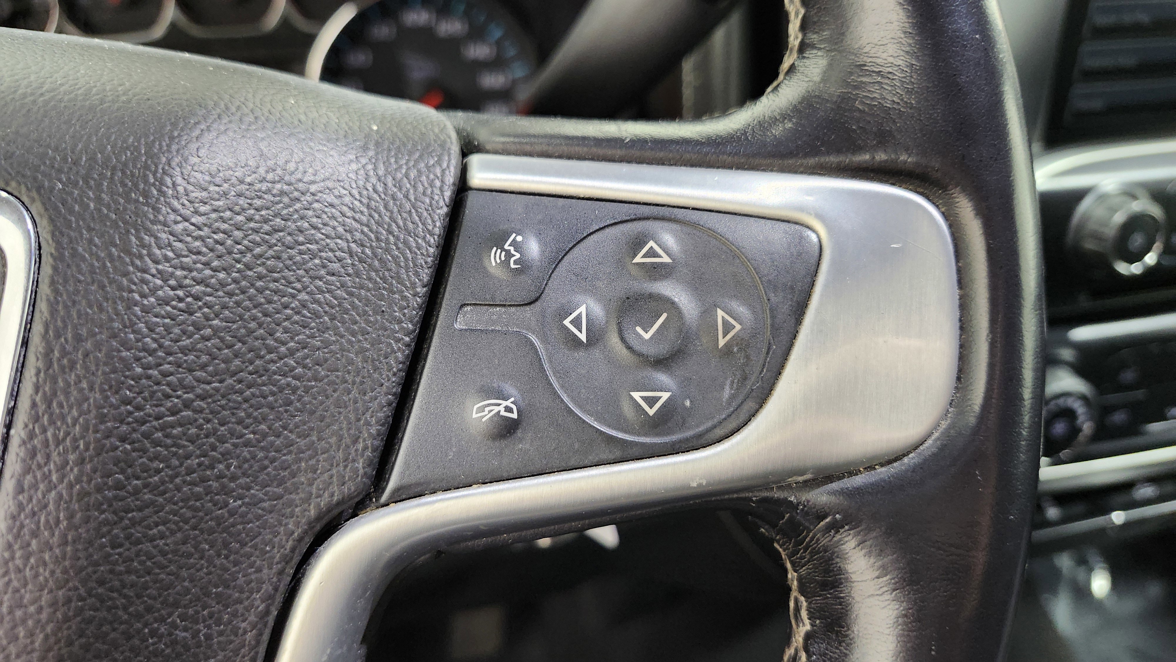 Used 2019 GMC Sierra 2500 SLE image 30