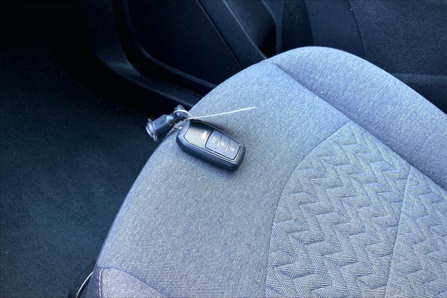 Used 2022 Chevrolet Equinox LT FWD image 15