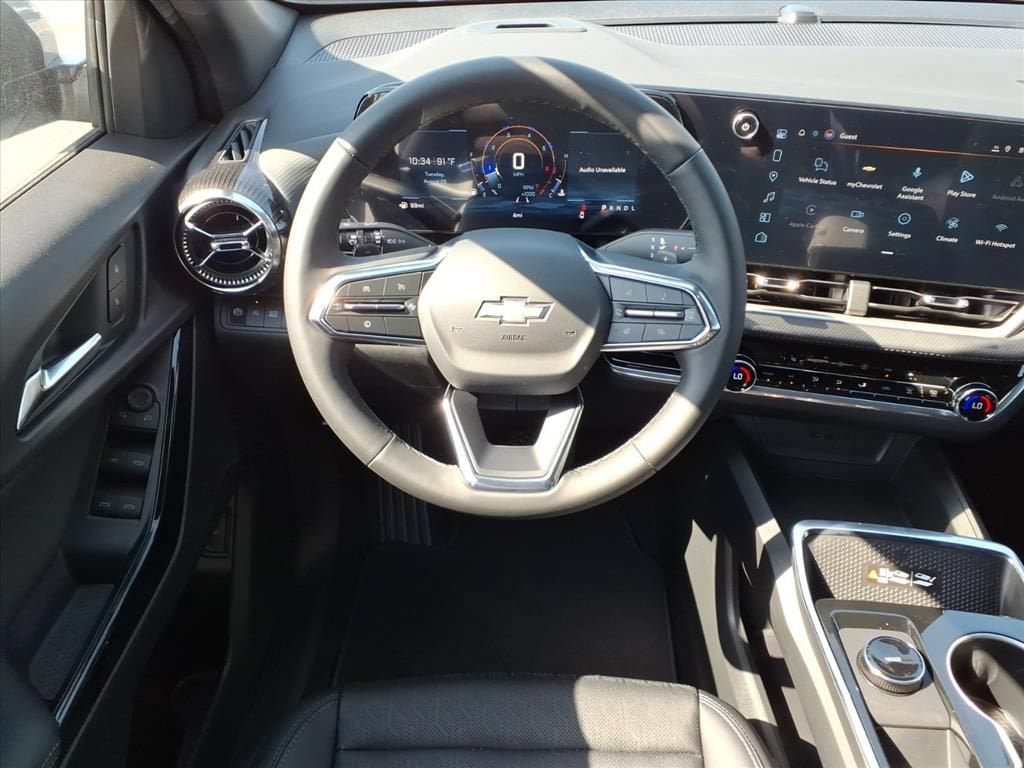 New 2027 Chevrolet Equinox LT w/ Convenience Package II FWD image 24