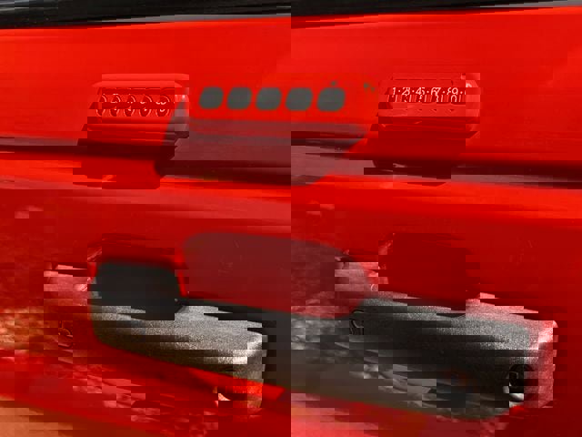 Used 2022 Ford Bronco Raptor image 9