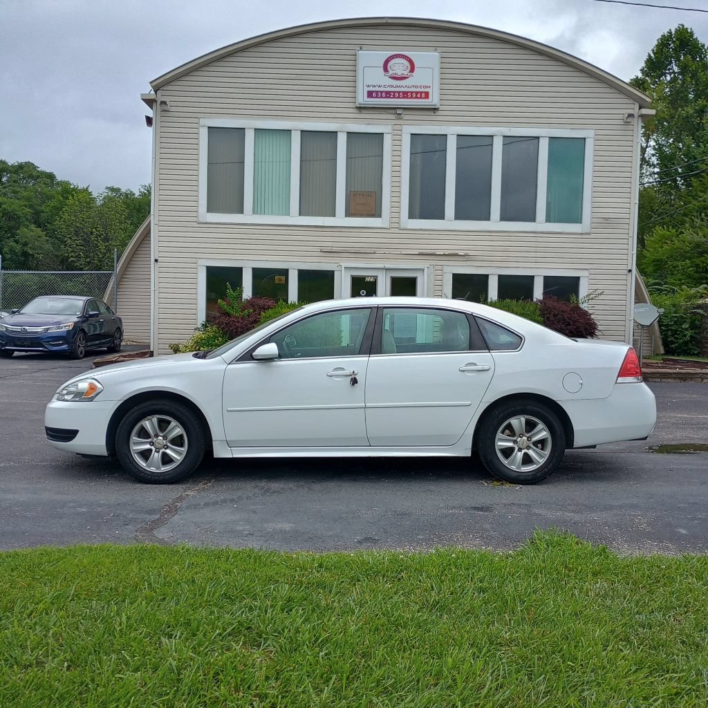 Used 2014 Chevrolet Impala Limited LS FWD image 2