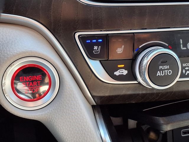 Used 2021 Honda Accord Touring image 14