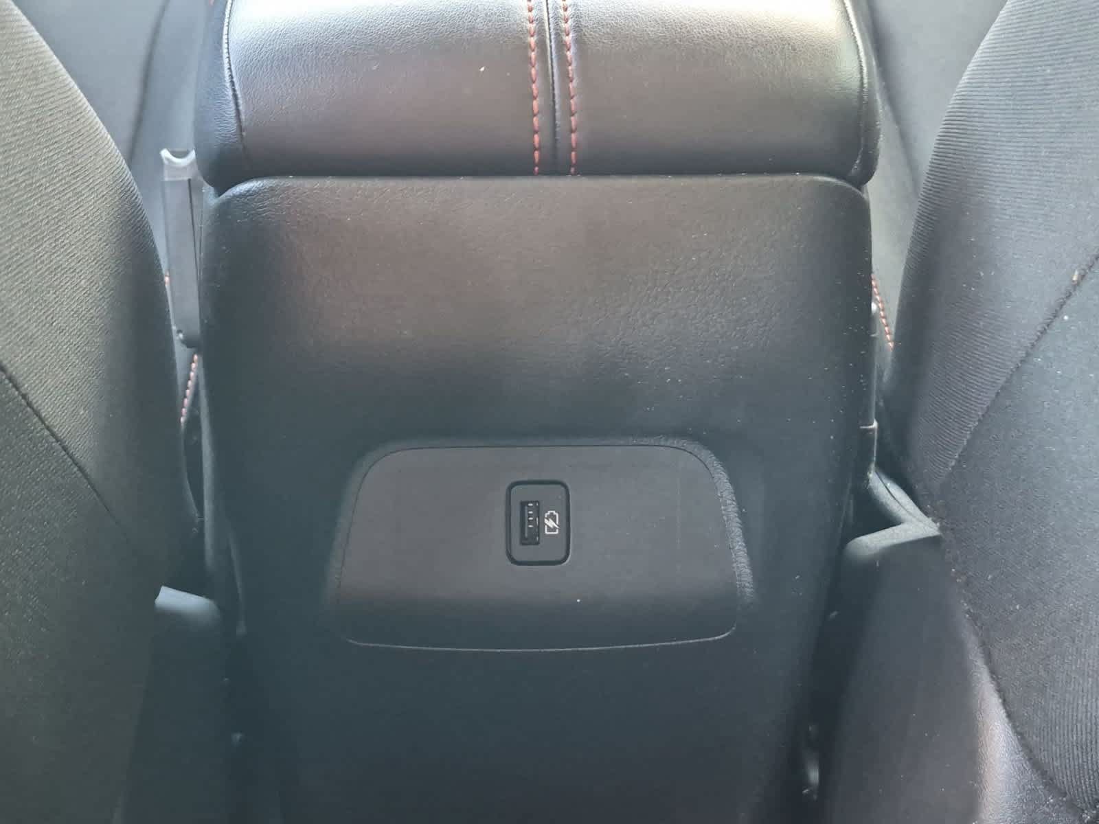 Used 2025 Nissan Sentra SR FWD image 20