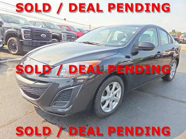 Used 2011 MAZDA MAZDA3 i Touring FWD image 2