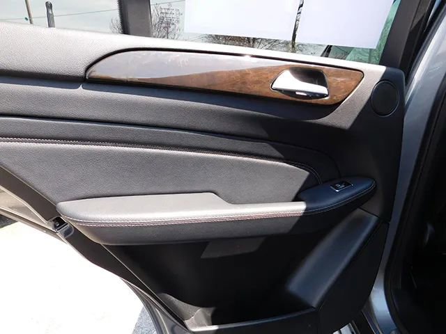 Used 2015 Mercedes-Benz ML 350 4MATIC image 13